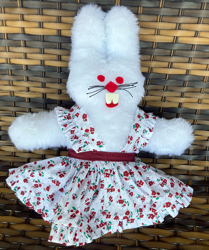 Coelhinha de Pel&uacute;cia Bunny Vestido Floral